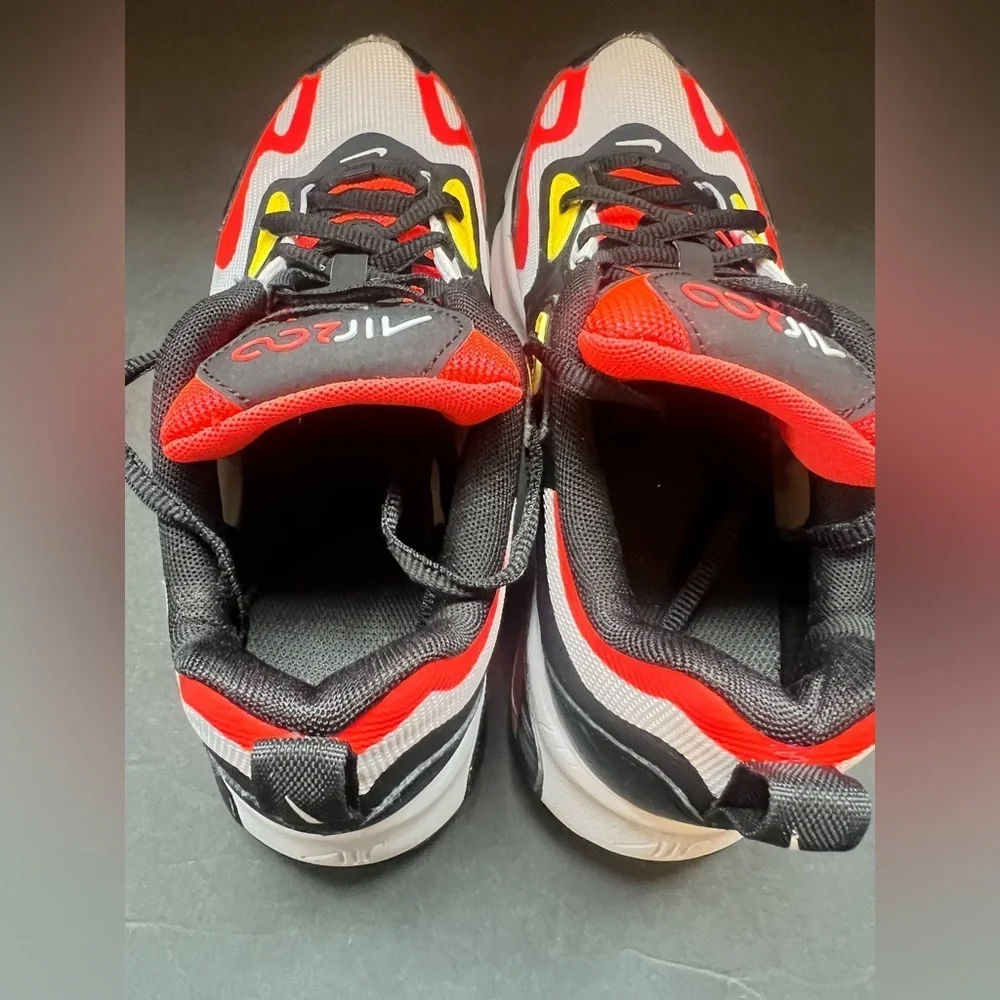 Nike Air Max 200 Low Size 5Y (GS) Kids Athletic Shoes